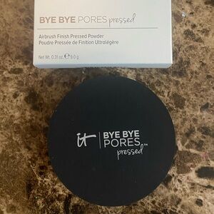 IT Cosmetics Bye Bye Pores Pressed Setting Powder - Translucent